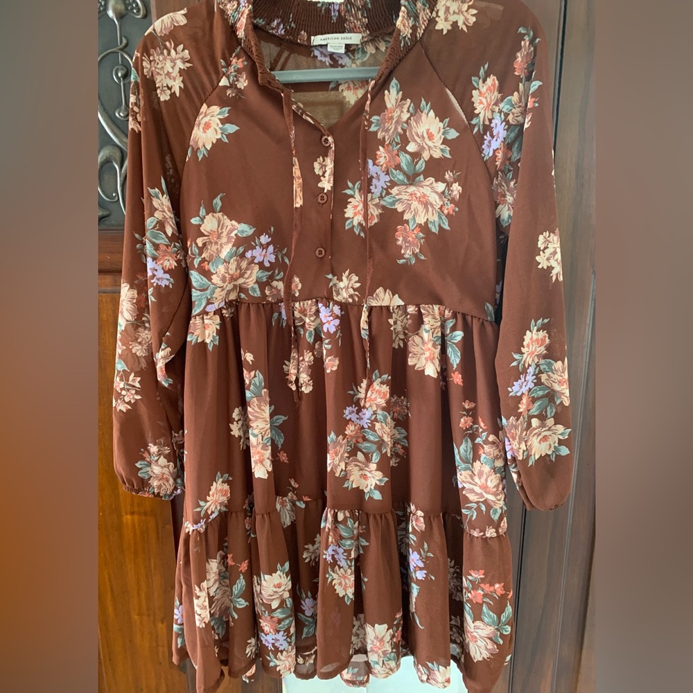 American Eagle brown floral long sleeve dress